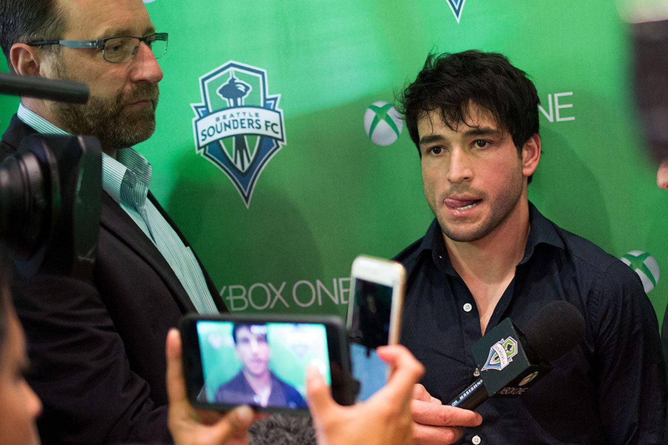 Uruguayo Lodeiro ficha con los Sounders de la MLS