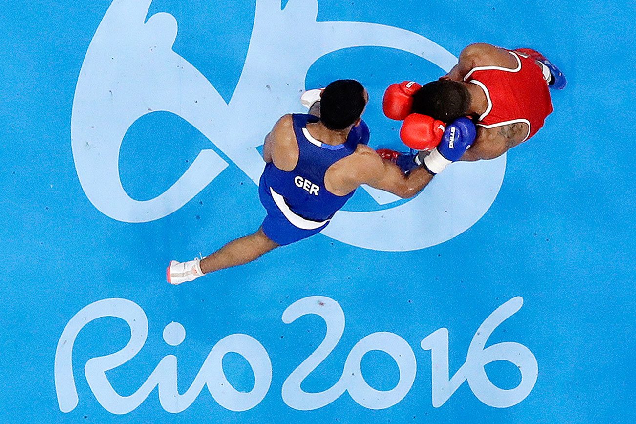 Venezolano Ramírez gana cerrada pelea en el boxeo olímpico