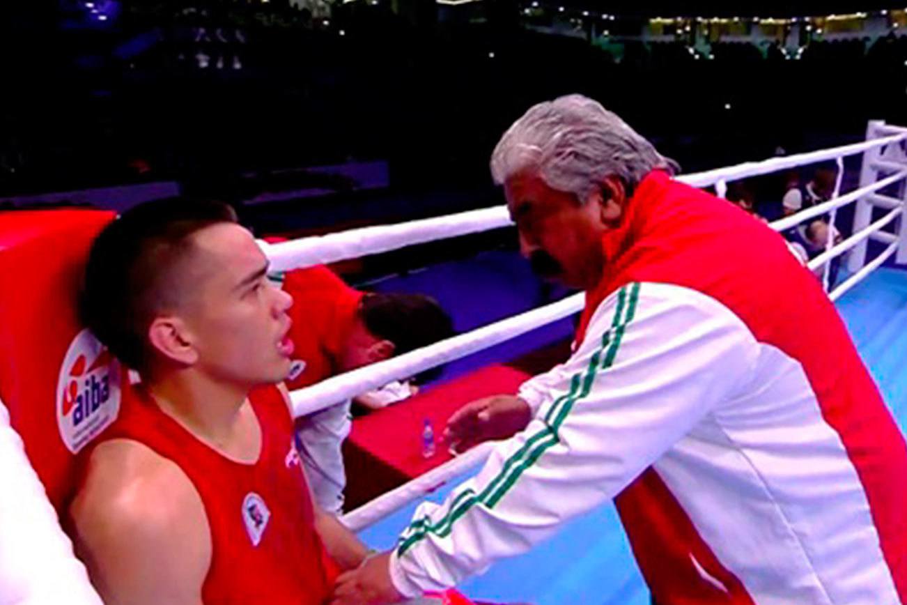 Mexicano “Chino” Rodríguez gana y avanza en boxeo