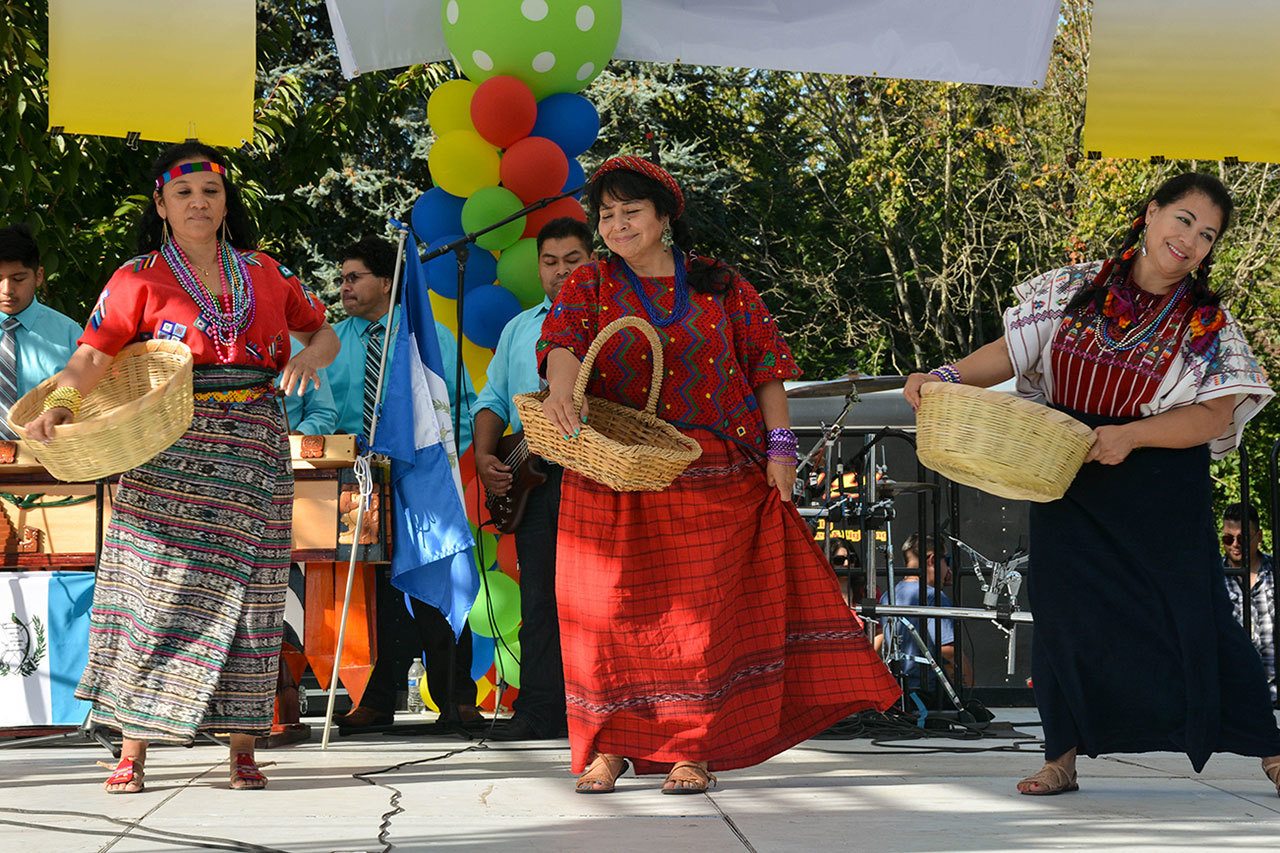 Comunidad celebra Independencia de México y Fiestas Patrias Latinoamericanas en Auburn