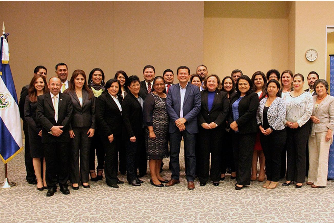 Cancillería de El Salvador fortalece red consular en los Estados Unidos ...