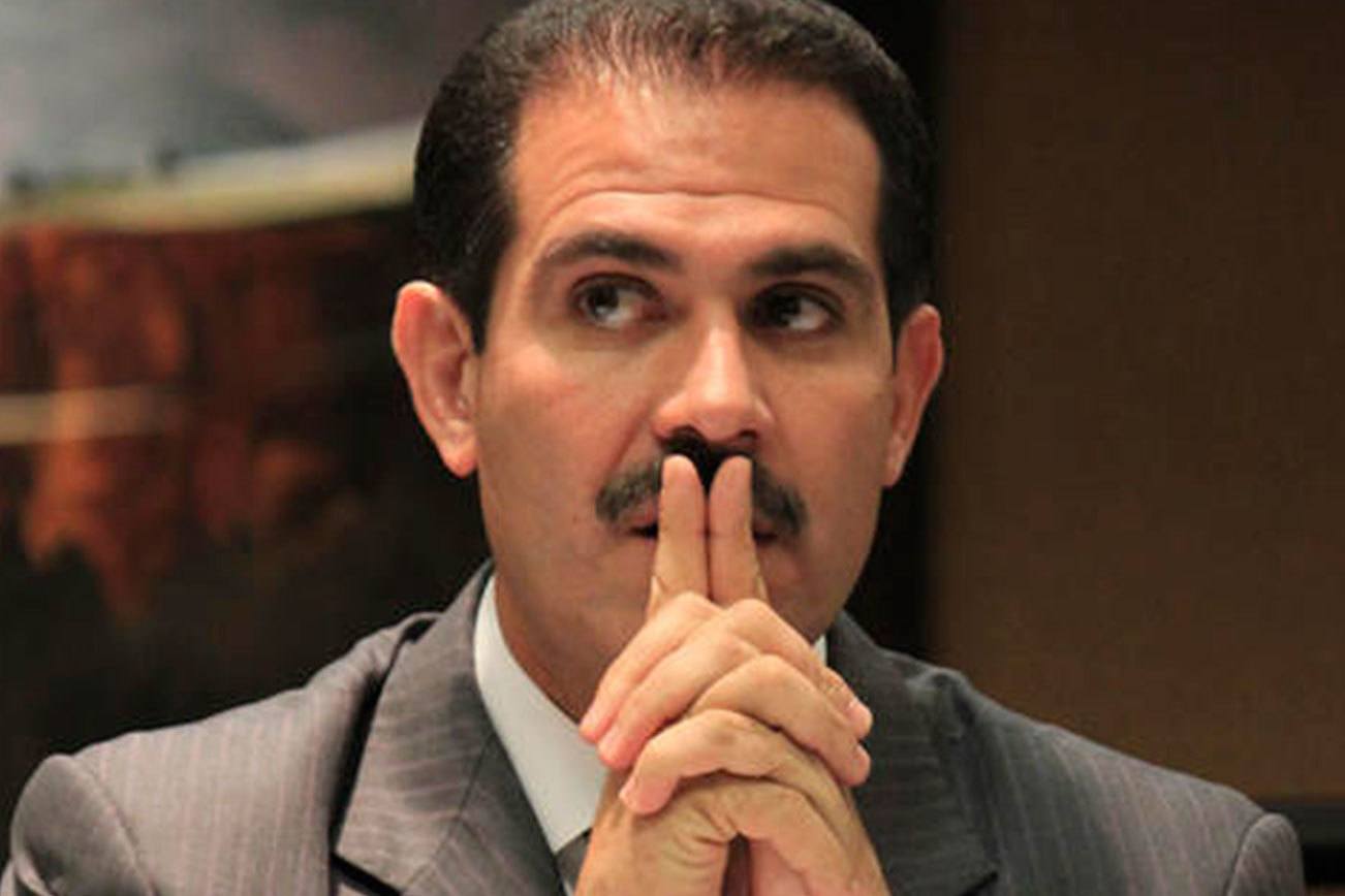 Interpol busca a ex gobernador del norte de México