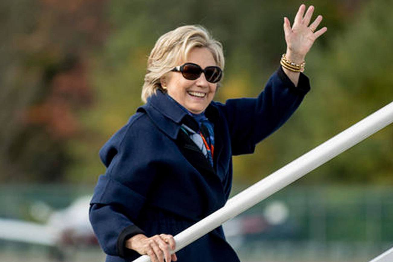Clinton dice que “no será desviada” de su ruta
