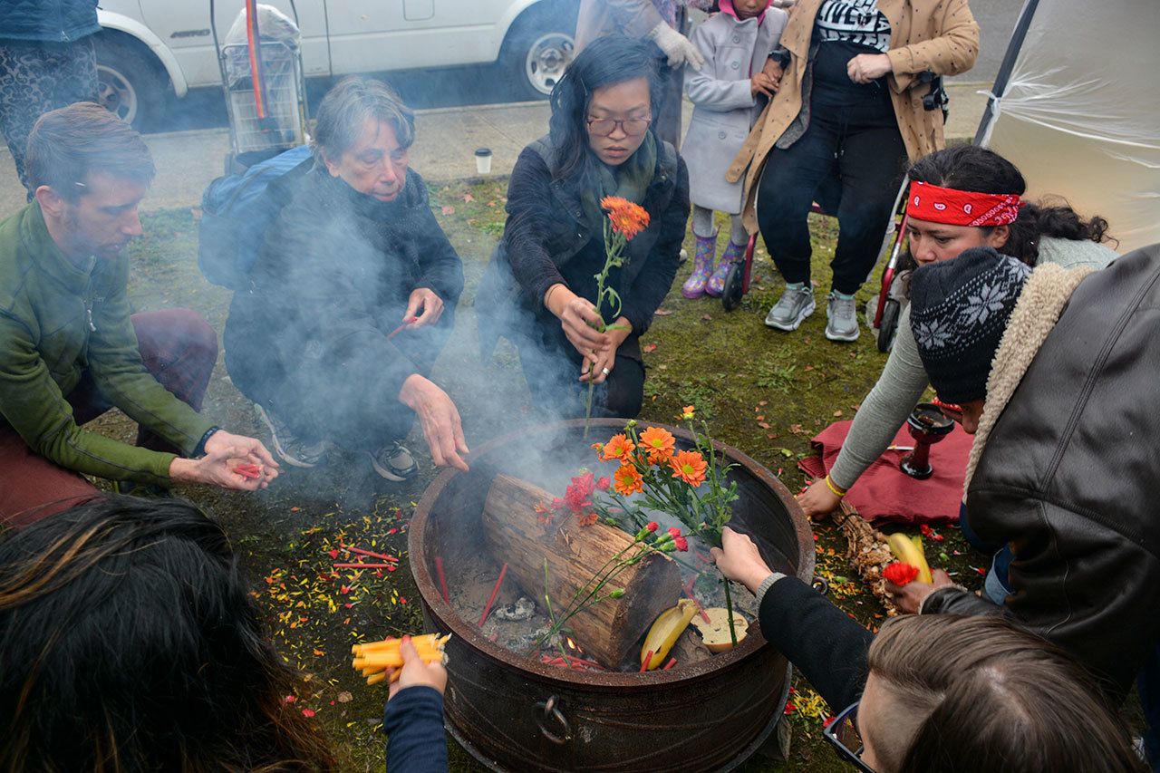 El día de los muertos envía señales al Northwest Detention Center en Tacoma
