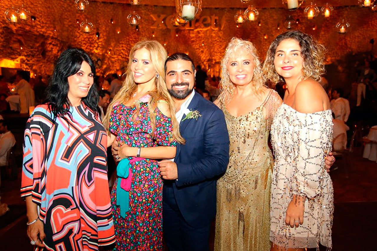 Disfruta Trevi boda en Xcaret