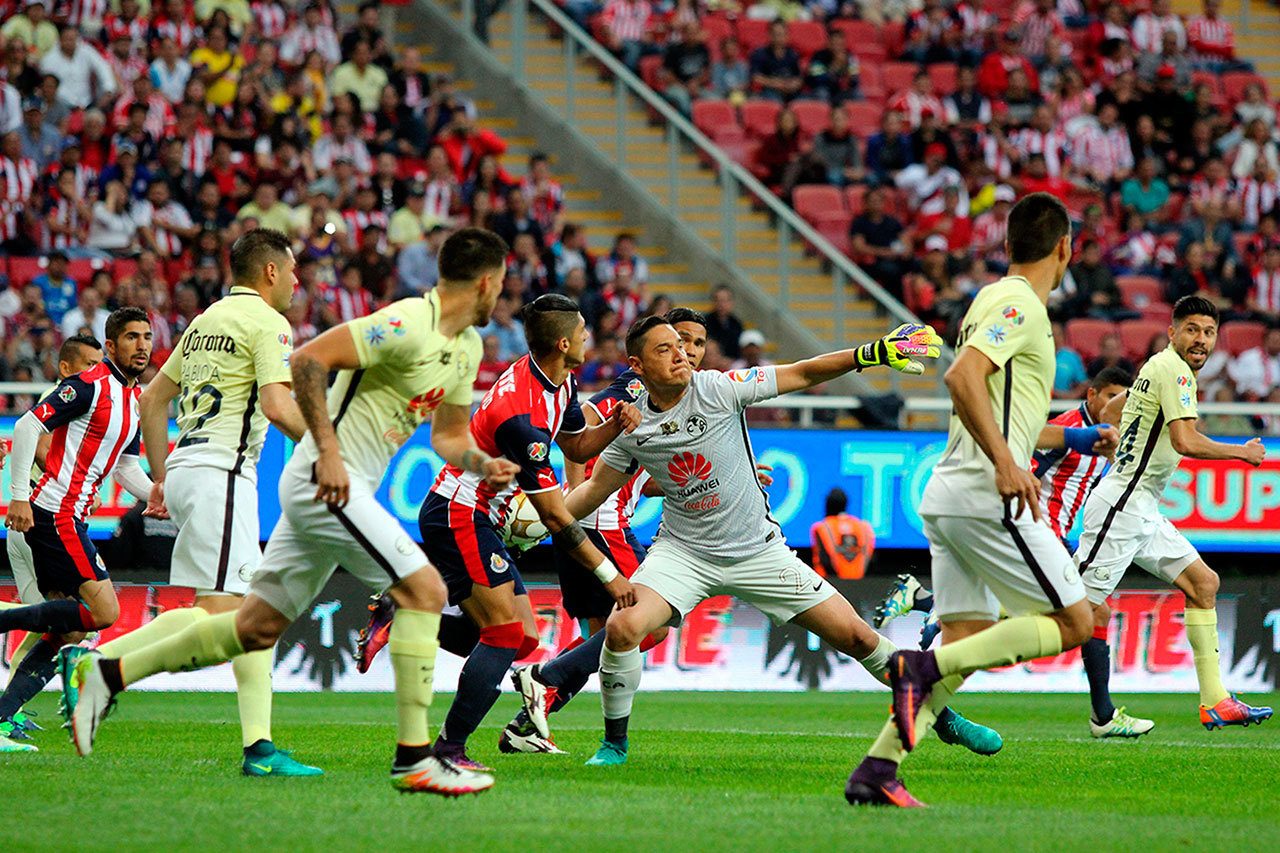 América derrota a Chivas y es semifinalista