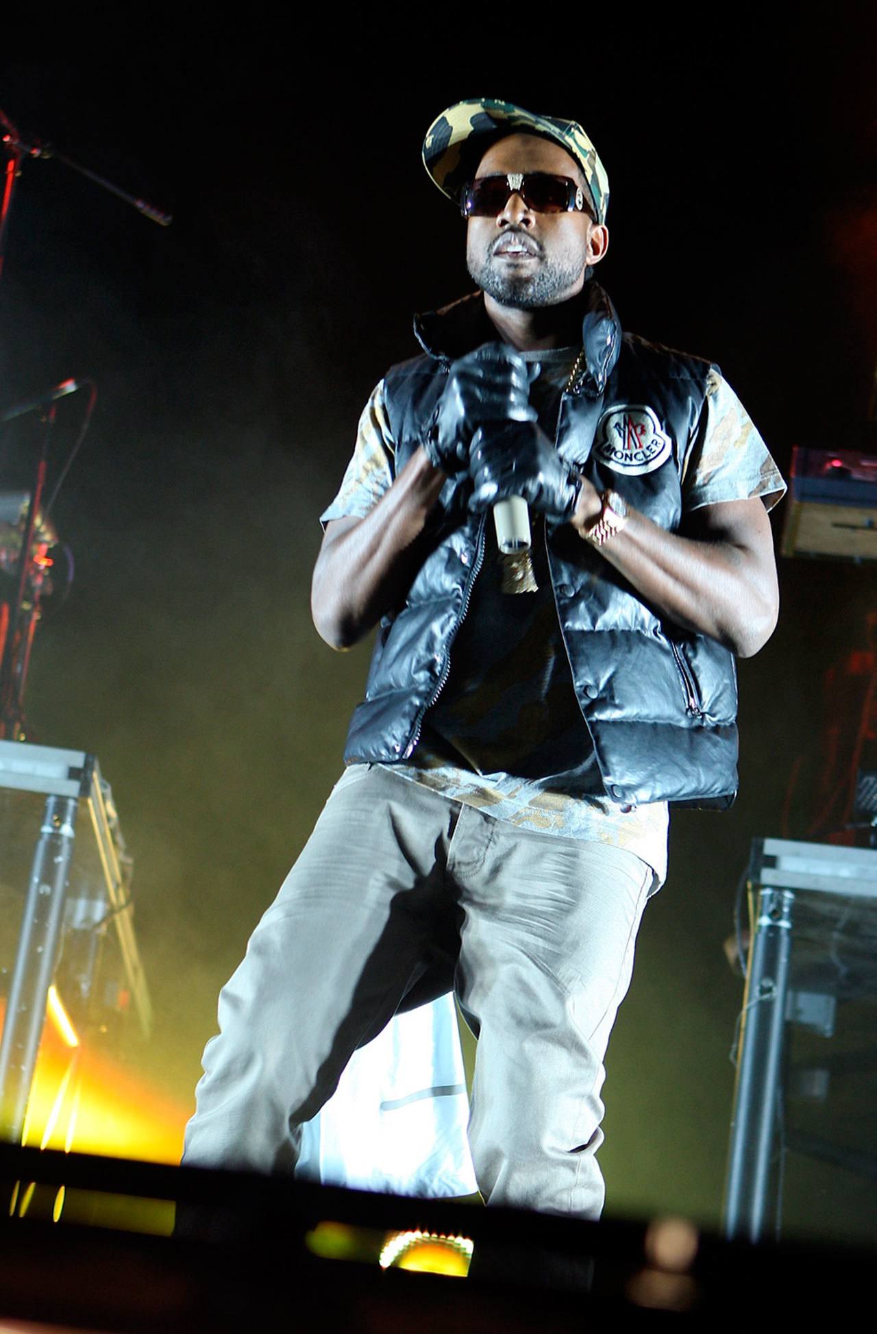 Buscan Bieber y Drake boicotear Grammys