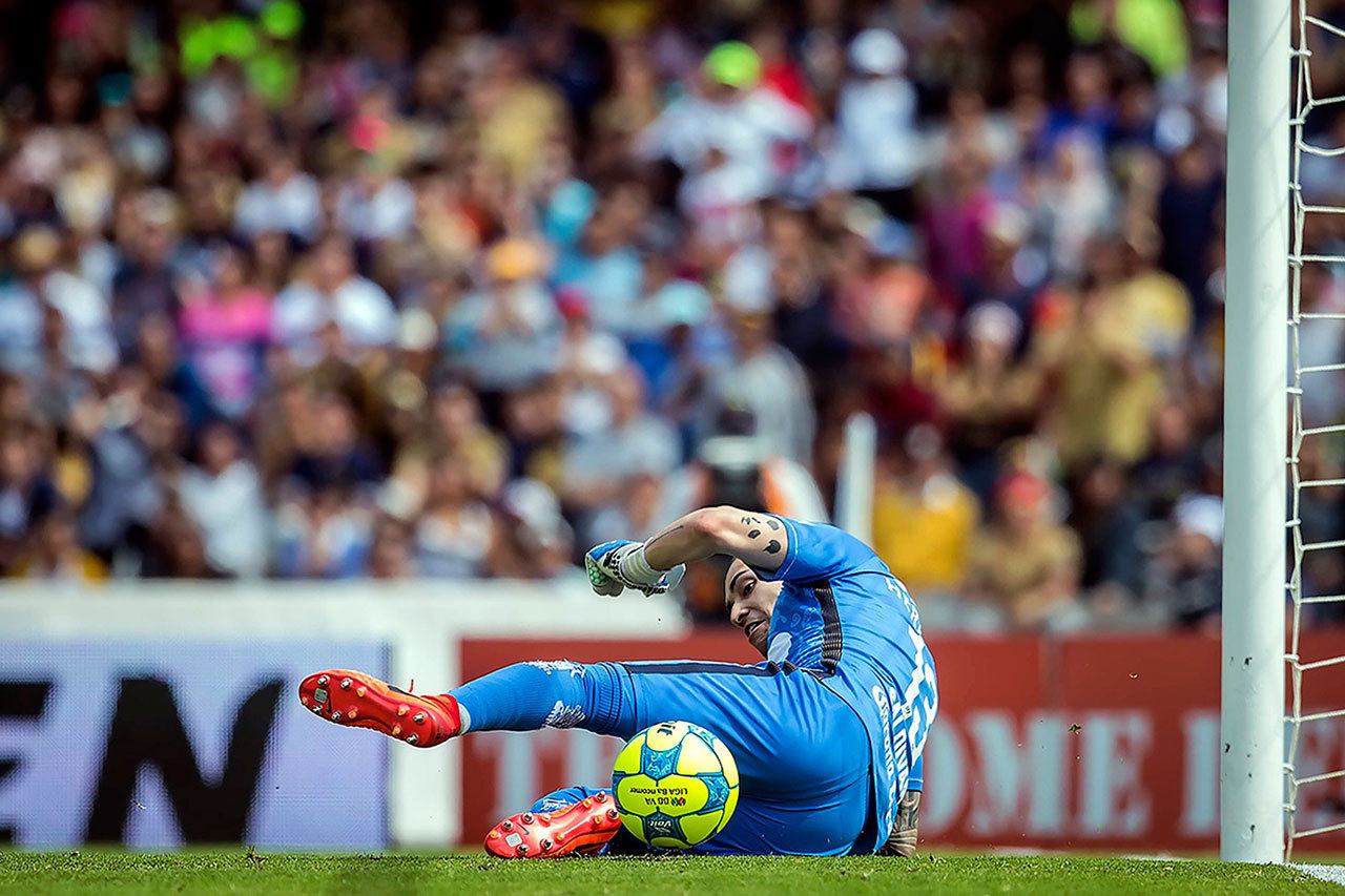 Arruinan Tuzos racha de Pumas