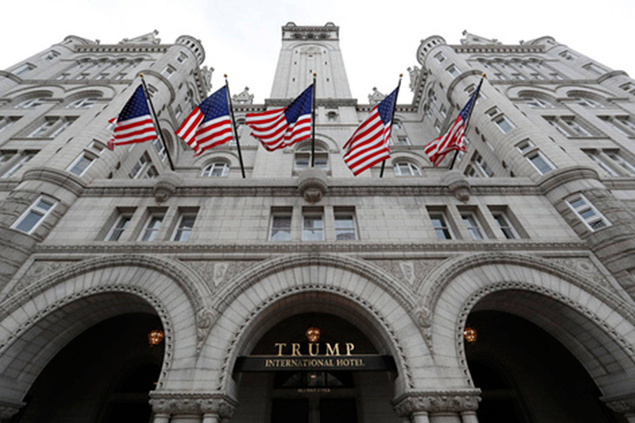 Restaurante demanda a Trump y su hotel