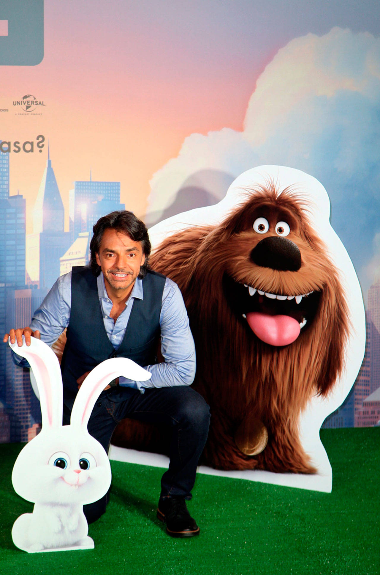 Emociona a Derbez remake de Overboard