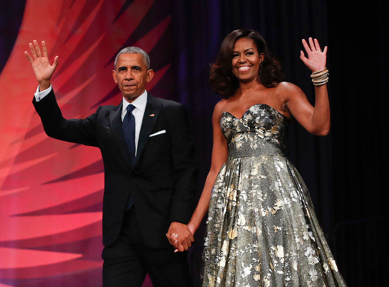 Barack y Michelle Obama firman acuerdo para publicar libros