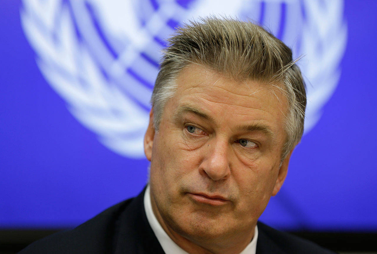 Baldwin “anonadado” con popularidad de su imitación de Trump