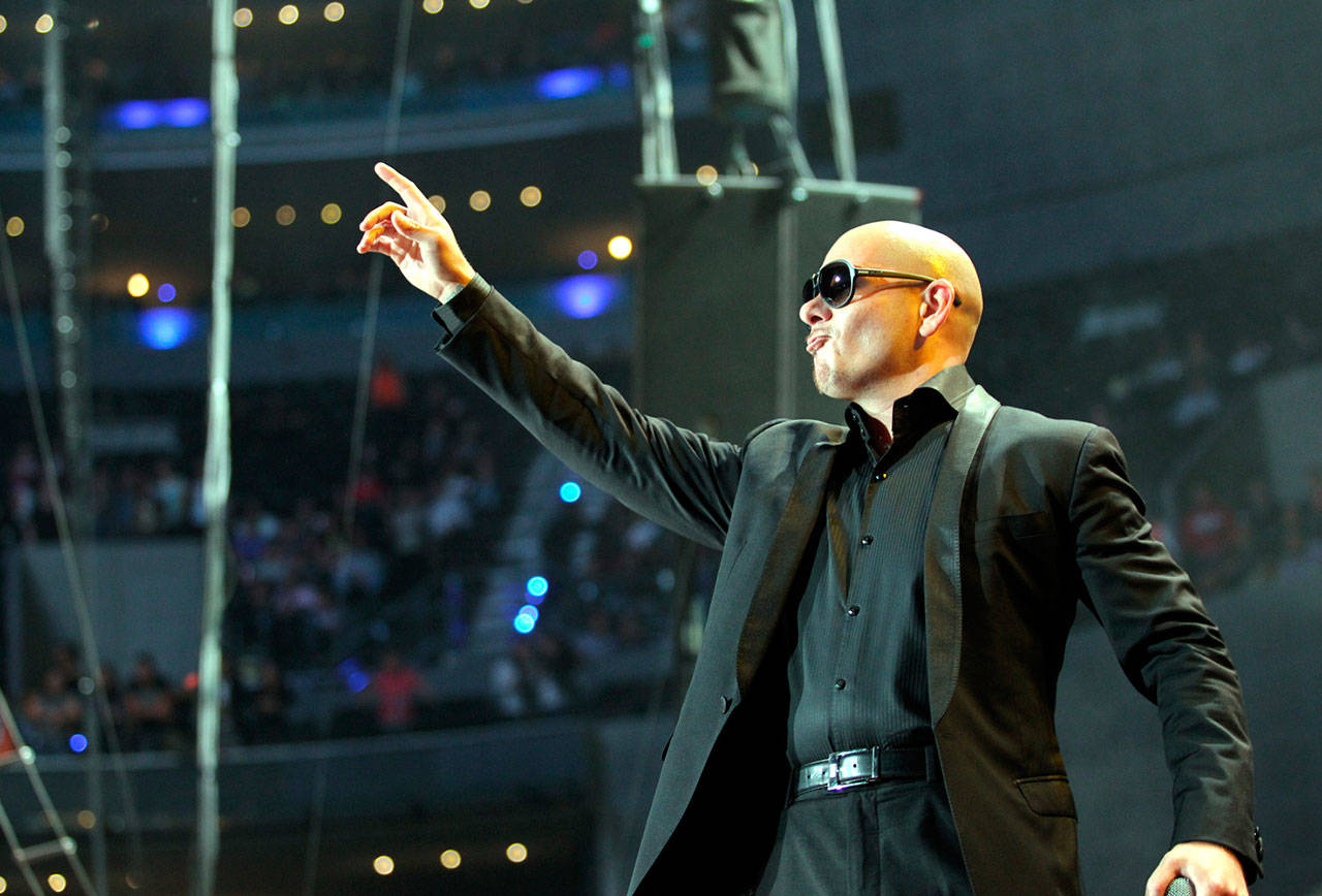 Premiarán a Pitbull por composiciones