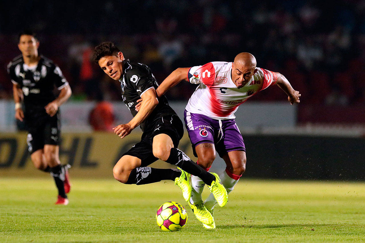 Veracruz vence a Monterrey y acaricia la salvación