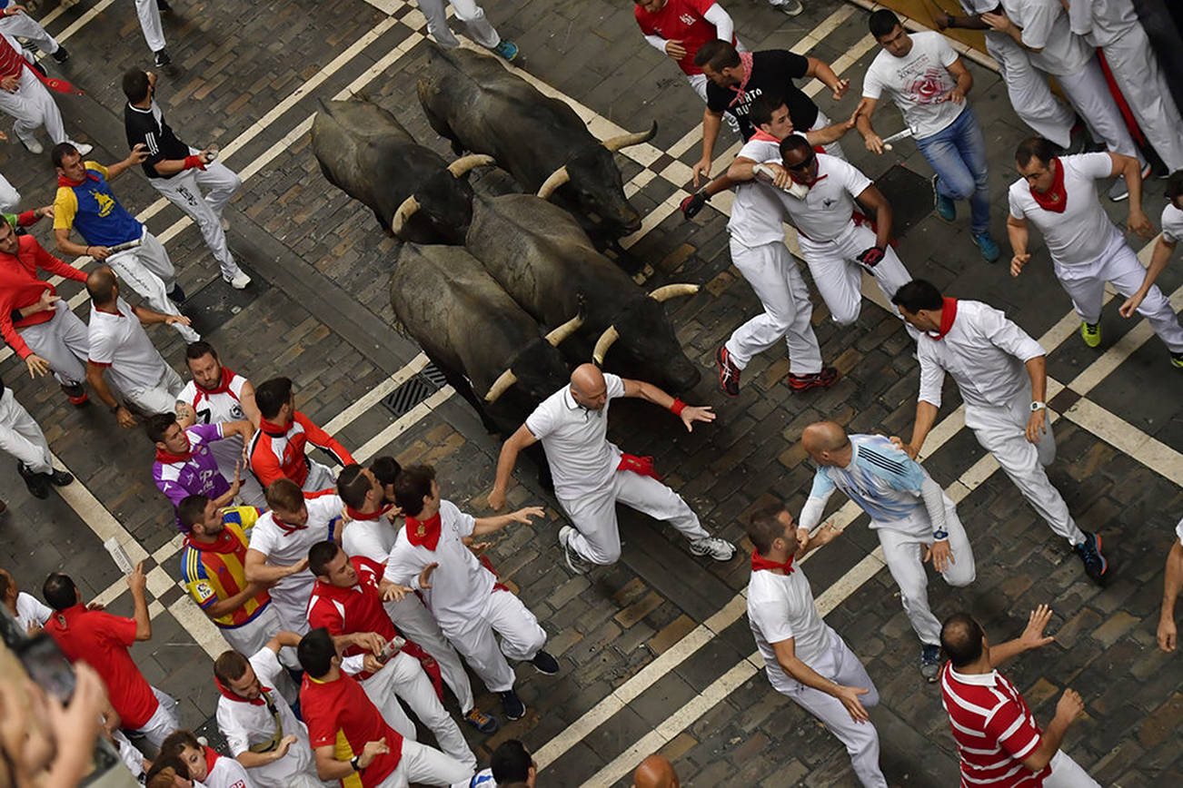Al menos 10 heridos en el segundo encierro de San Fermín