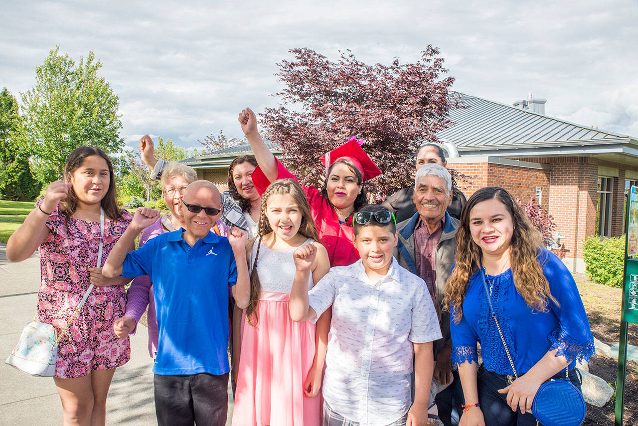 Conoce a la estudiante de artes de Everett Community College Ana Gutiérrez