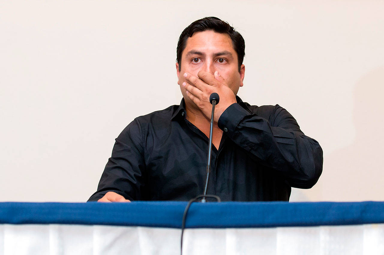 Televisa retira a Julión Álvarez como coach de “La Voz Kids”