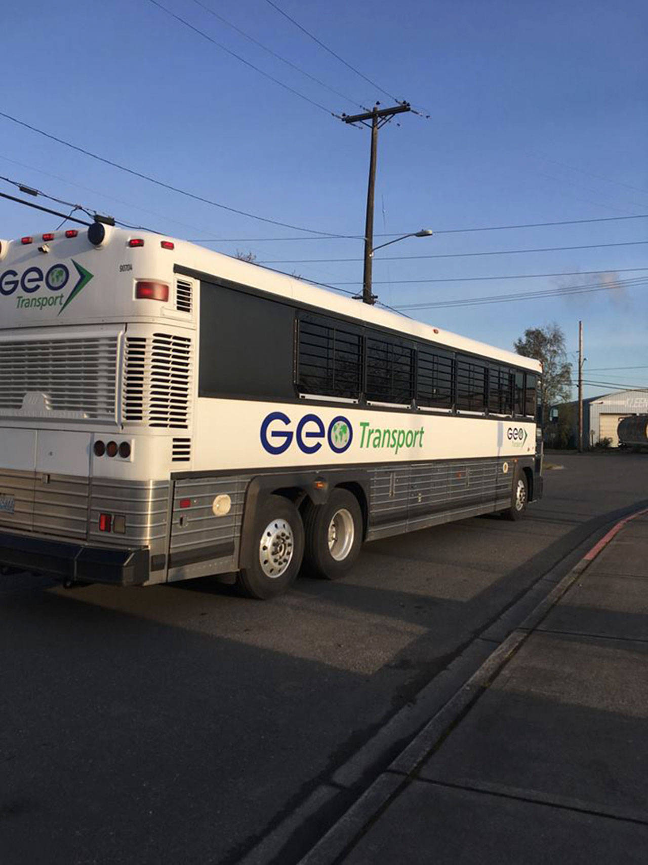 Demandan a operador del Centro de Detención del Noroeste por violaciones de salarios