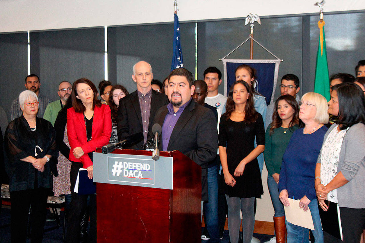 Congresista Smith : ”Terminar DACA es cruel y estúpido”