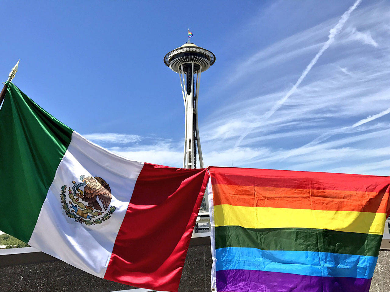 Elogian a nuestro Senado por votar para proteger a jóvenes LGBTQ de la terapia de conversión