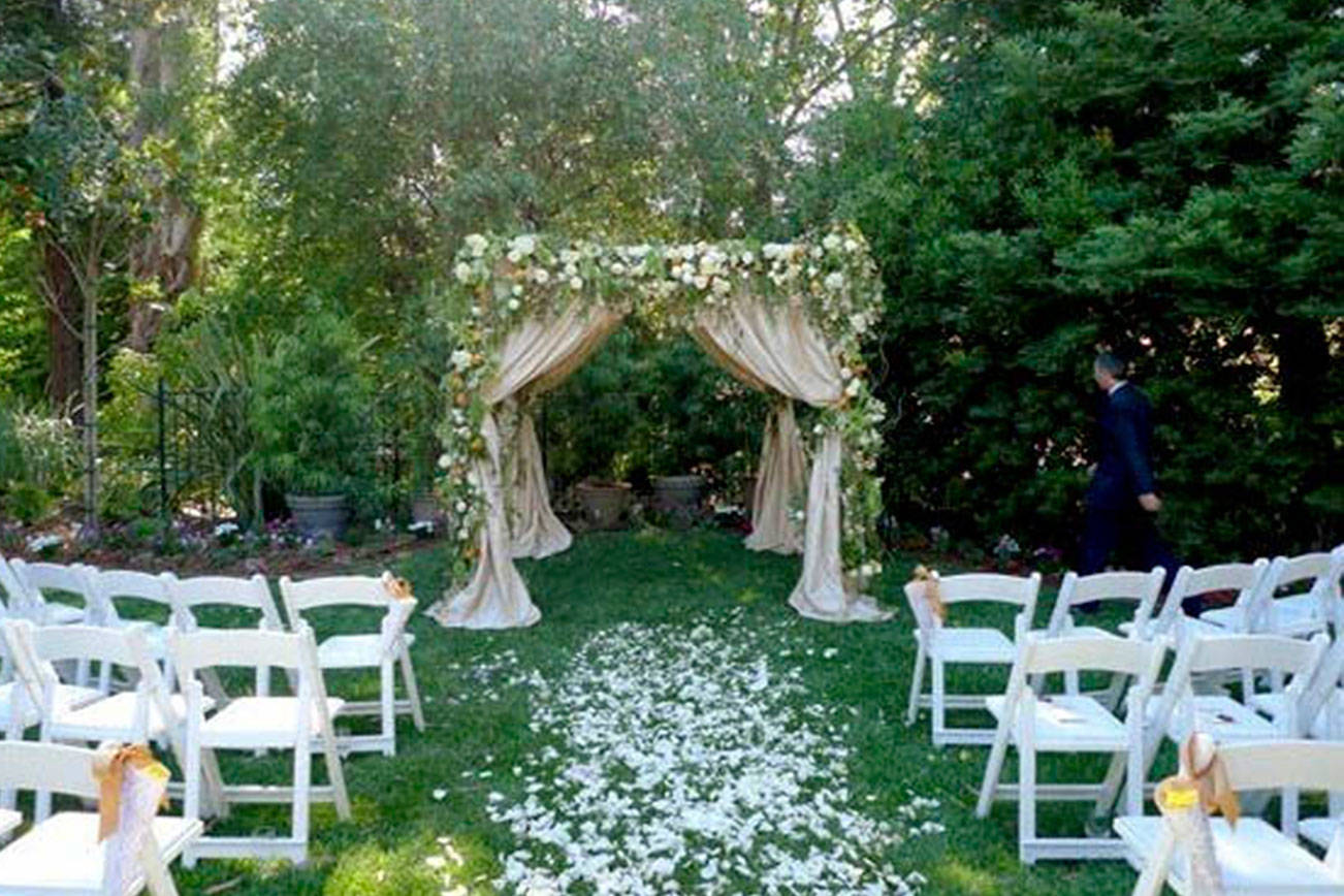 Bodas en el patio trasero - Ahorro con estilo | La Raza del Noroeste