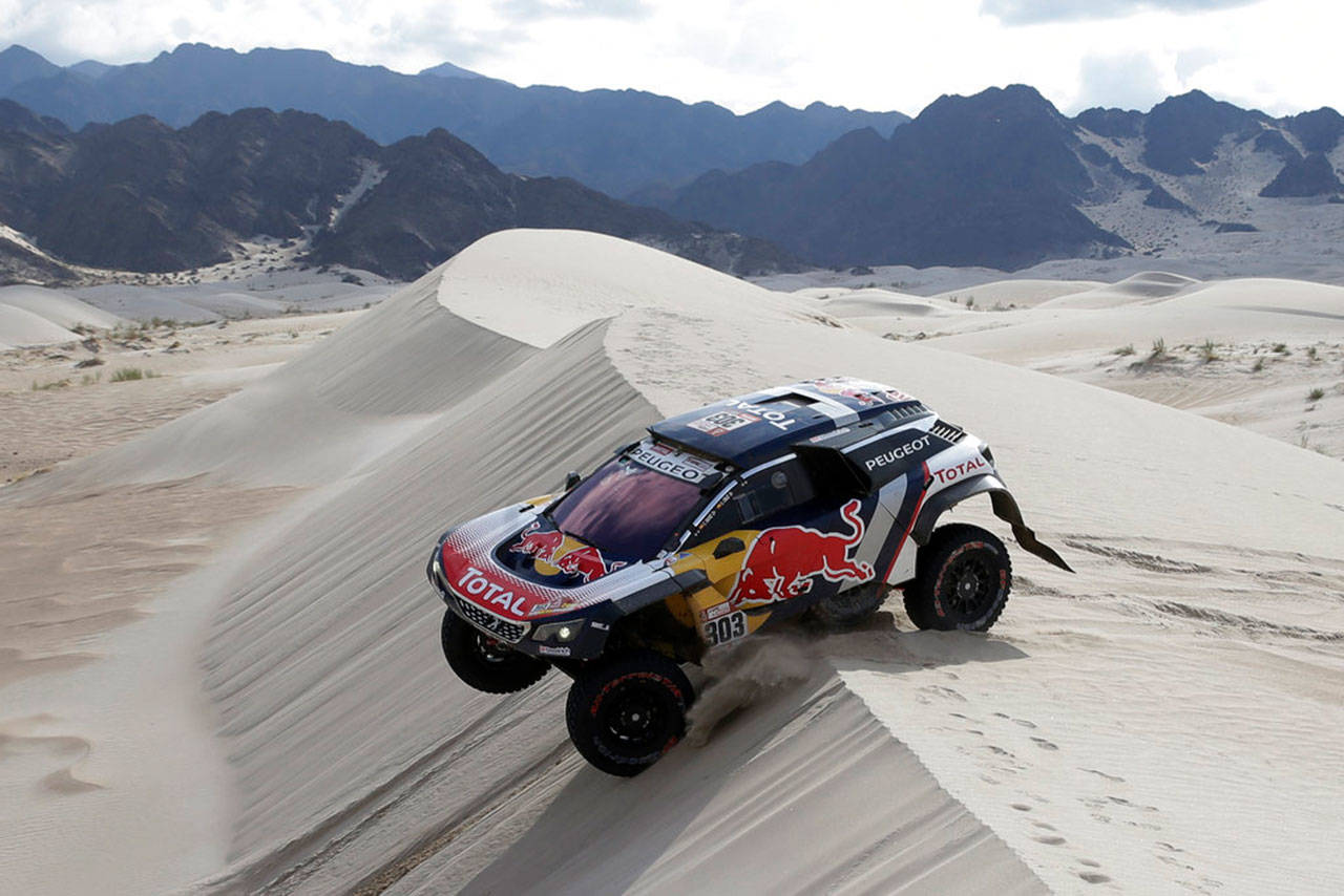 Benavides queda 2do en el Rally Dakar