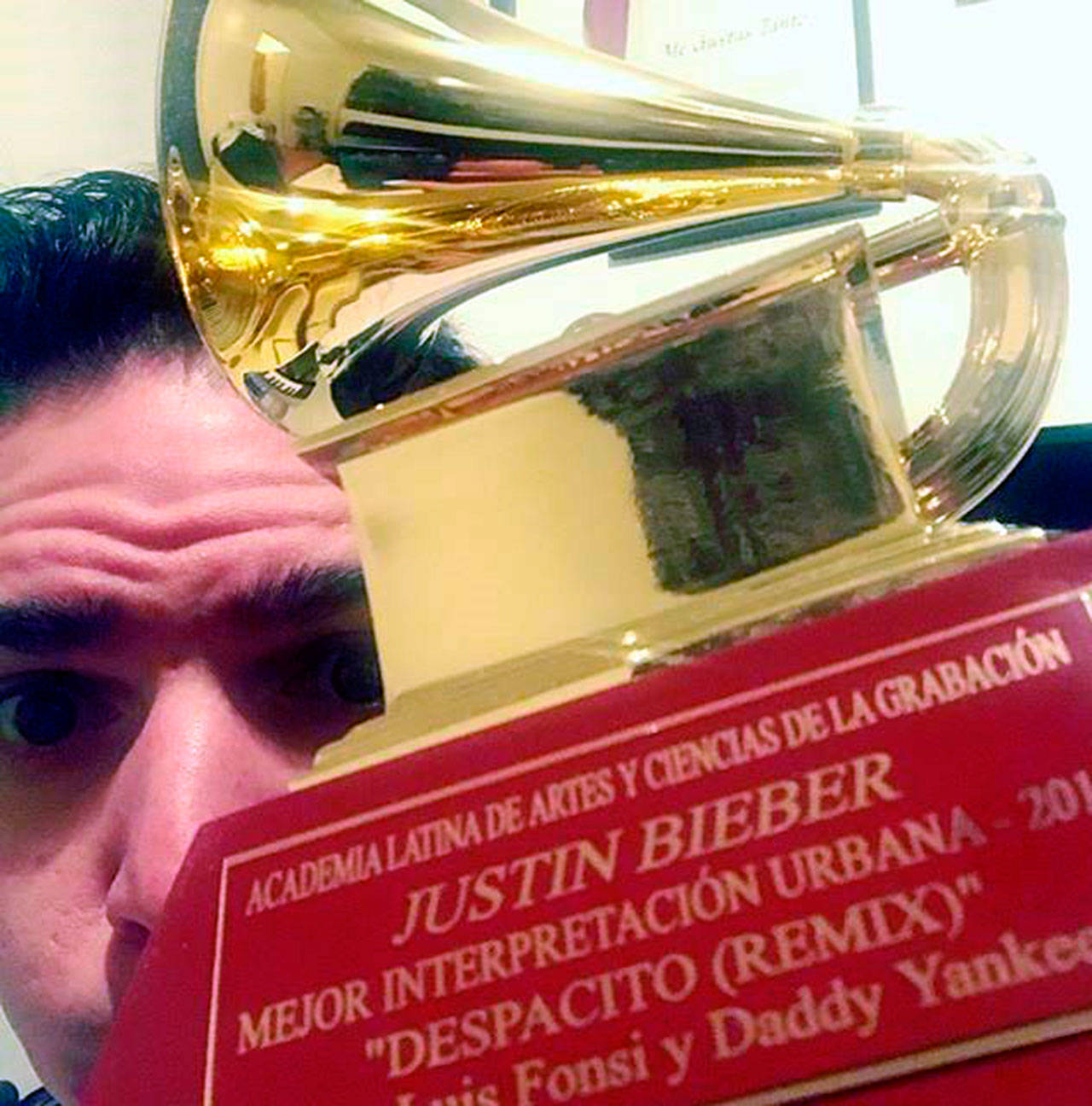 Le mandan Grammy de Justin Bieber