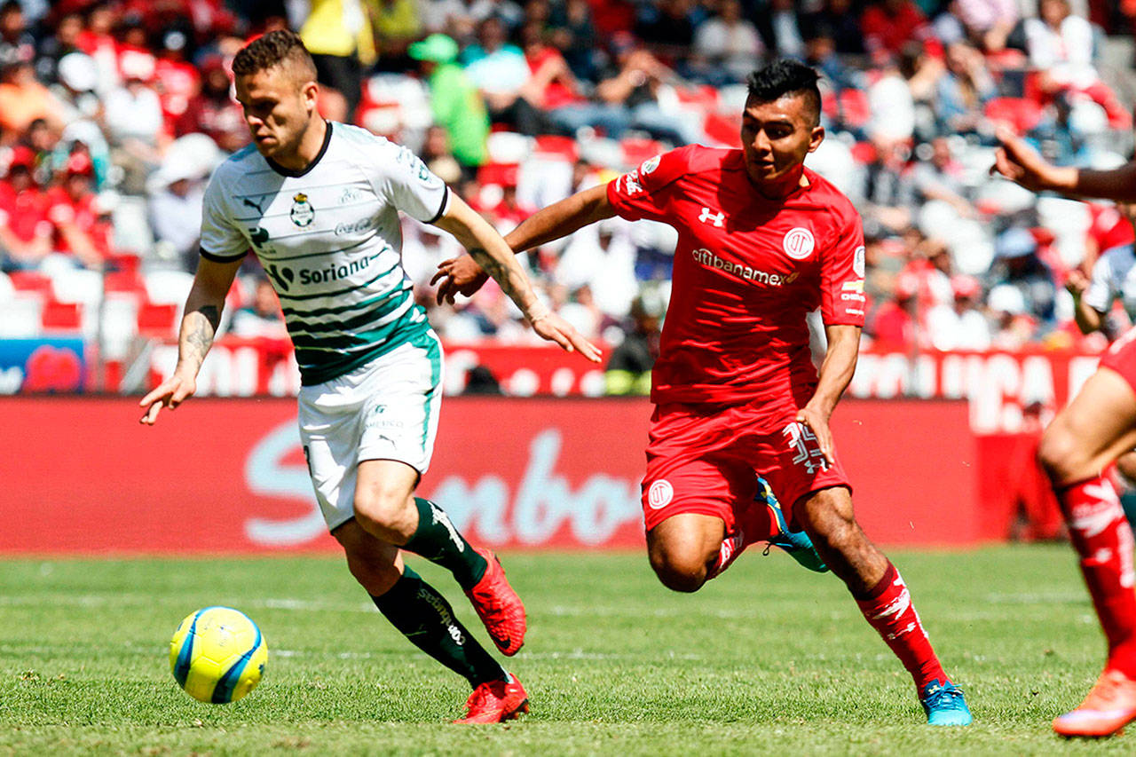 Le pone freno Toluca a Santos