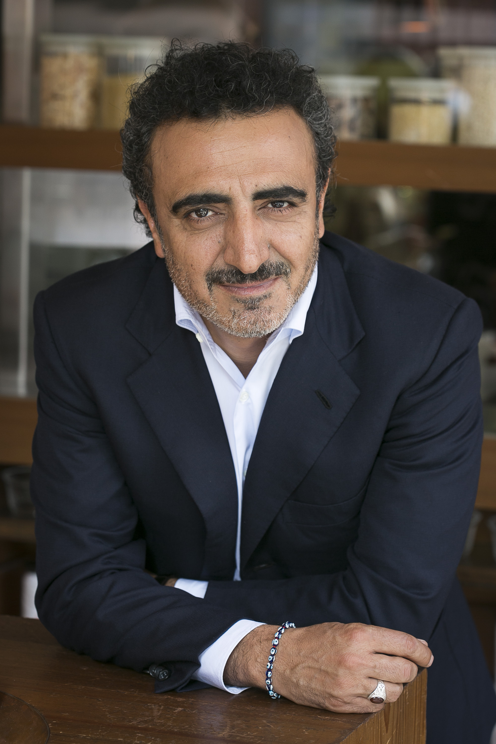 Ejecutivo donar&aacute; m&aacute;s de 500 millones de d&oacute;lares de fortuna