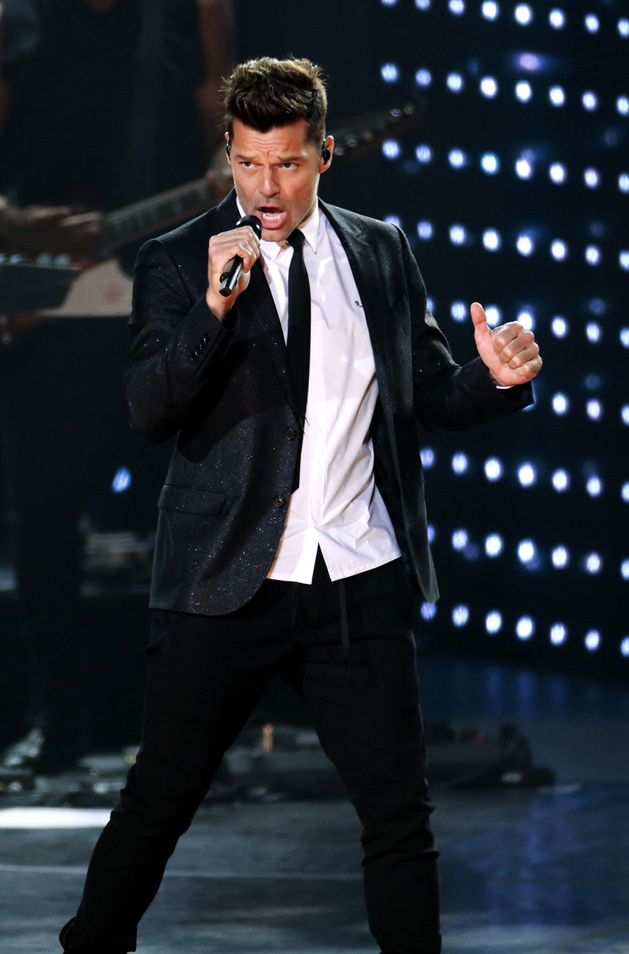 Los deja Ricky sin voz