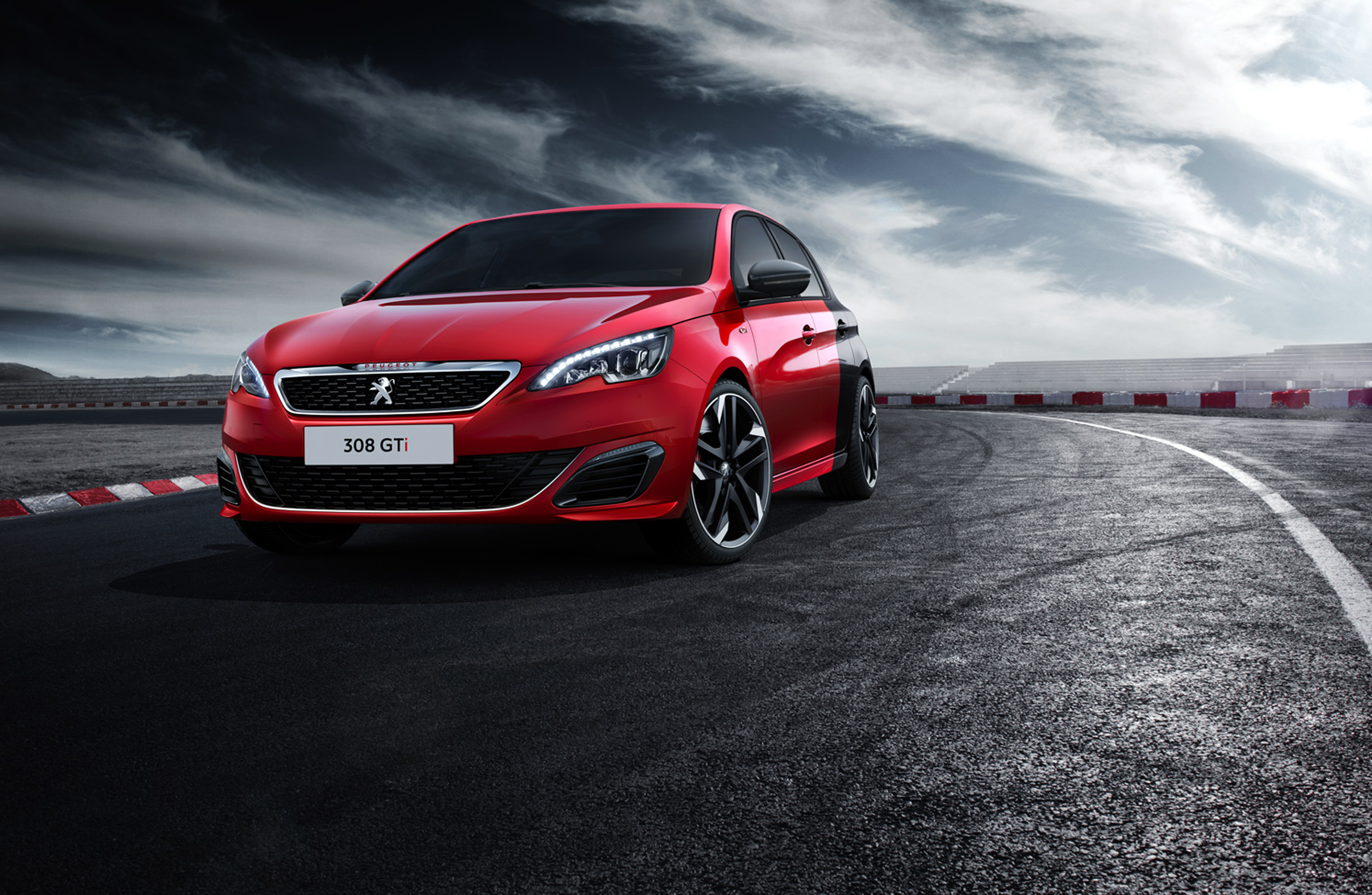 Estrena Peugeot 308 GTi
