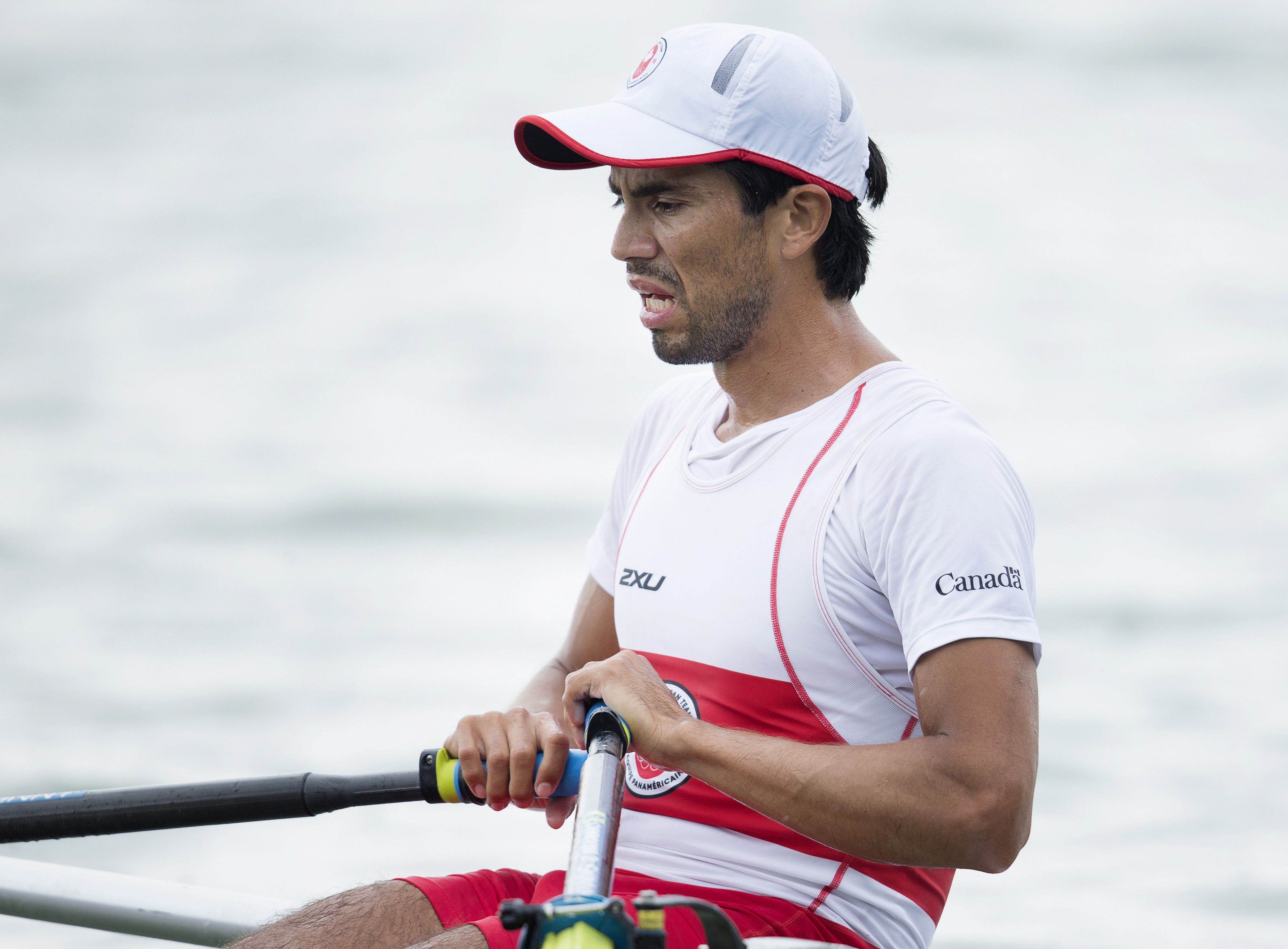 Cuatro remeros cubanos desertan en Canad&aacute;