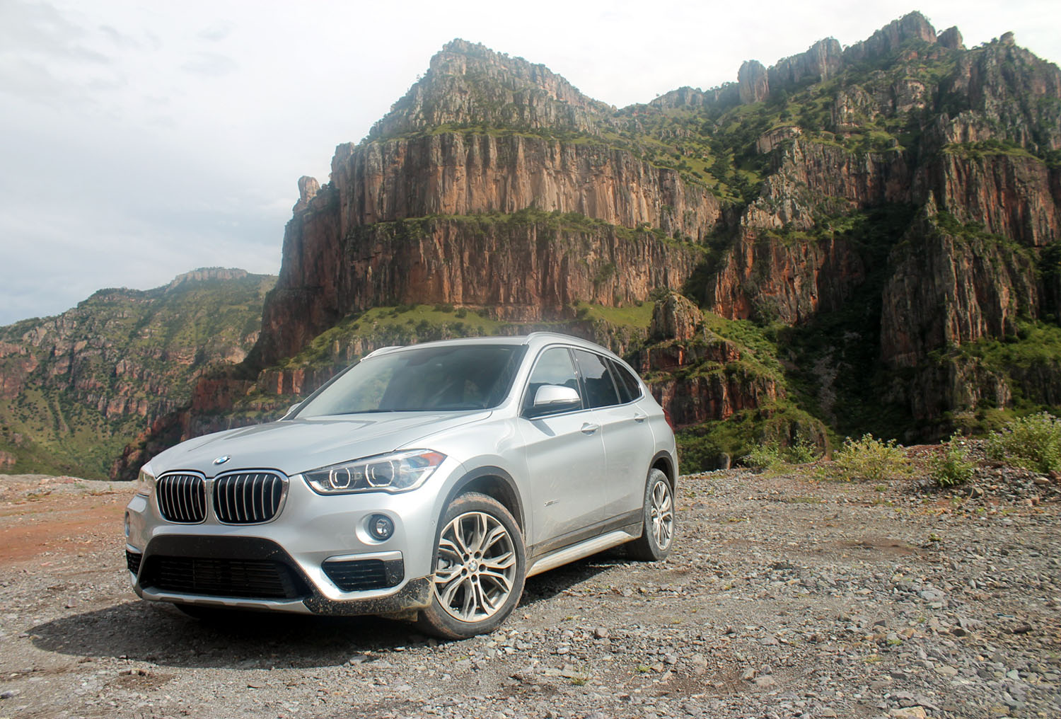 Otro BMW con tracci&oacute;n delantera