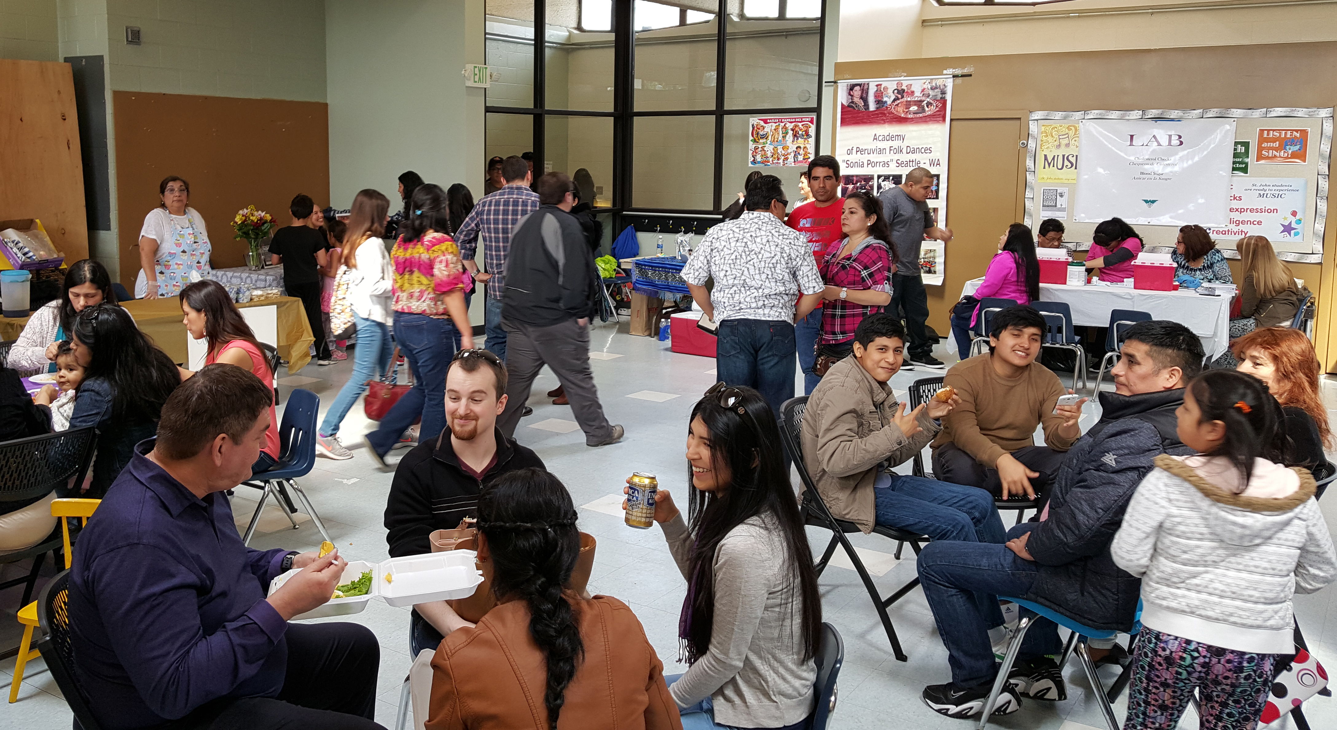 Peruanos votaron en Seattle