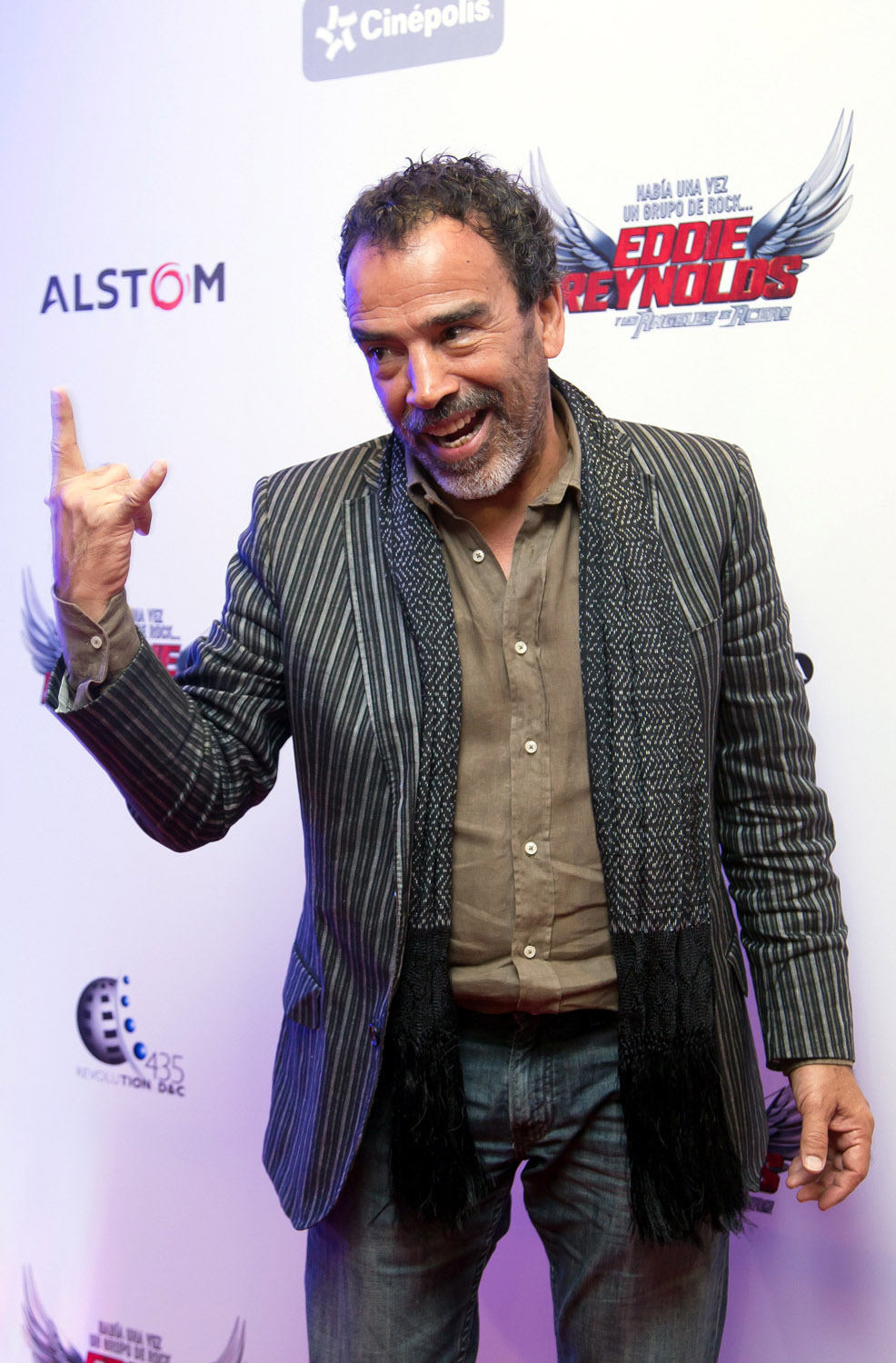 No todo es bondad.- Dami&aacute;n Alc&aacute;zar