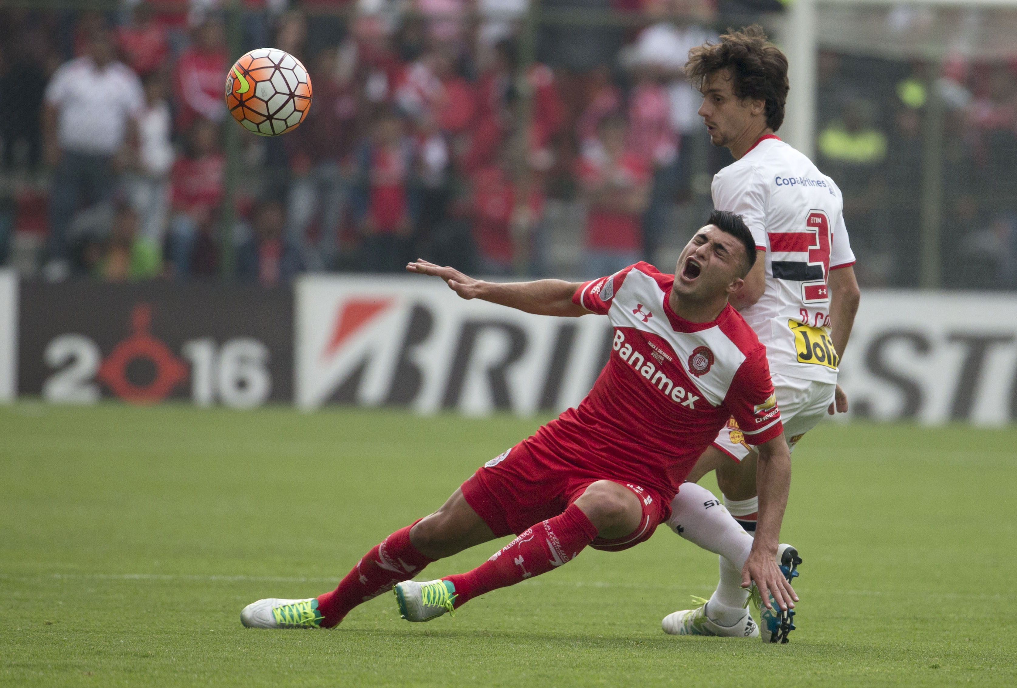 Toluca consigue est&eacute;ril triunfo ante Sao Paulo