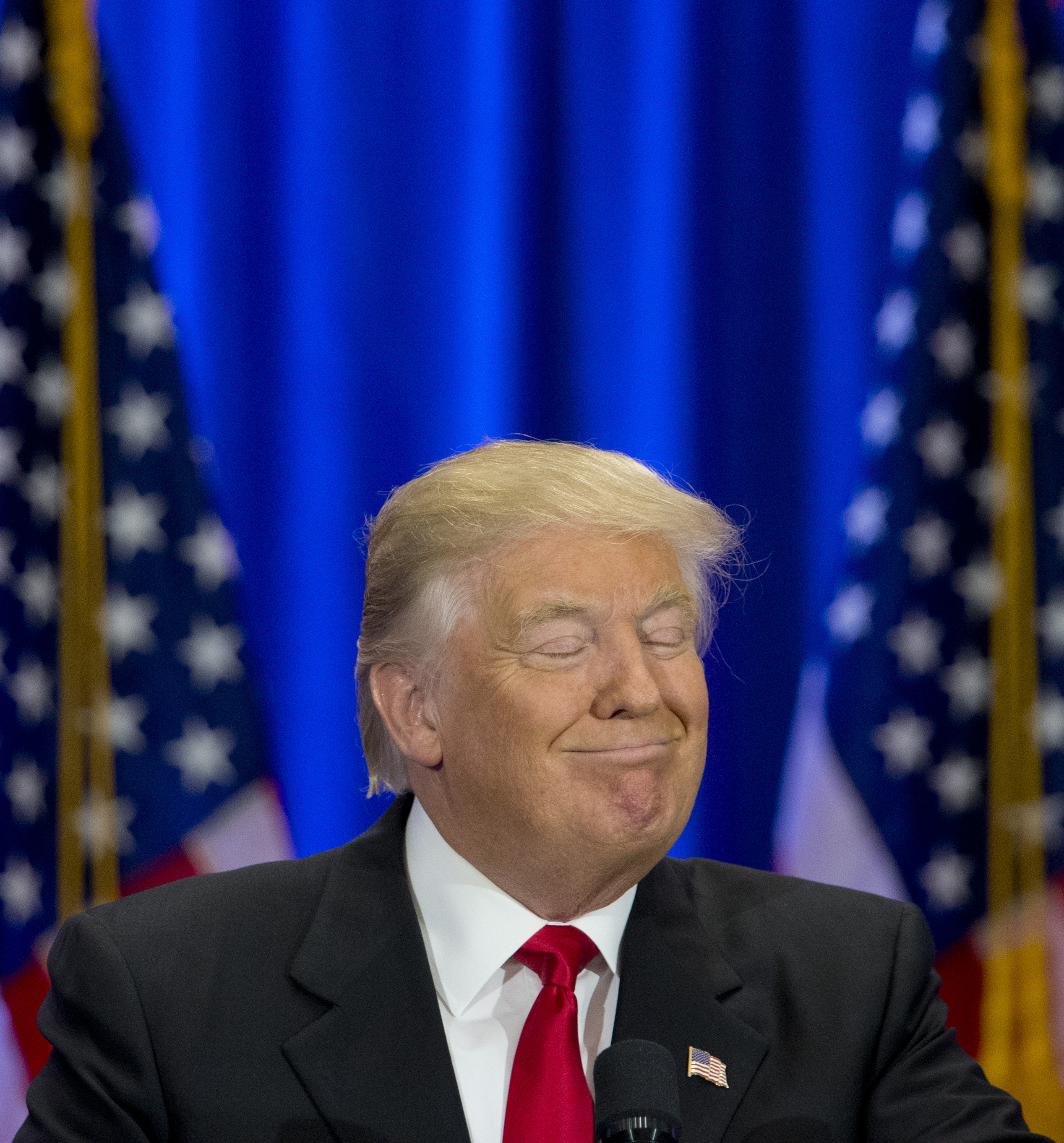 Quiero votar contra Donald Trump. &iquest;Puedo hacerme  ciudadano antes de las  elecciones?