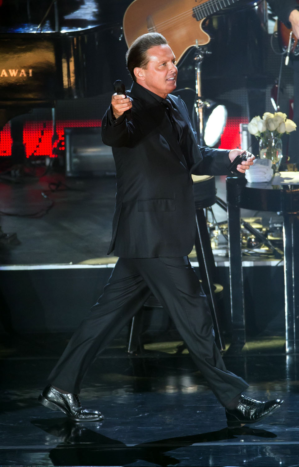 Mandan a Luismi a terapia… &iexcl;laboral!