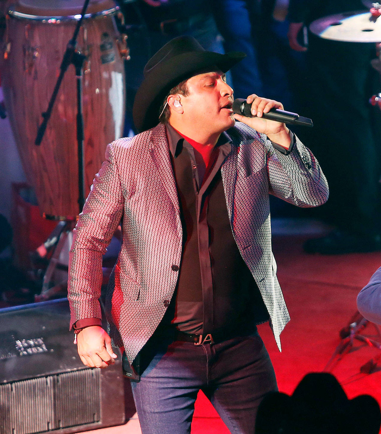 Le urge a Julión que le liberen sus cuentas