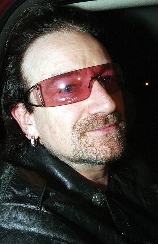 Bono es accionista de Facebook