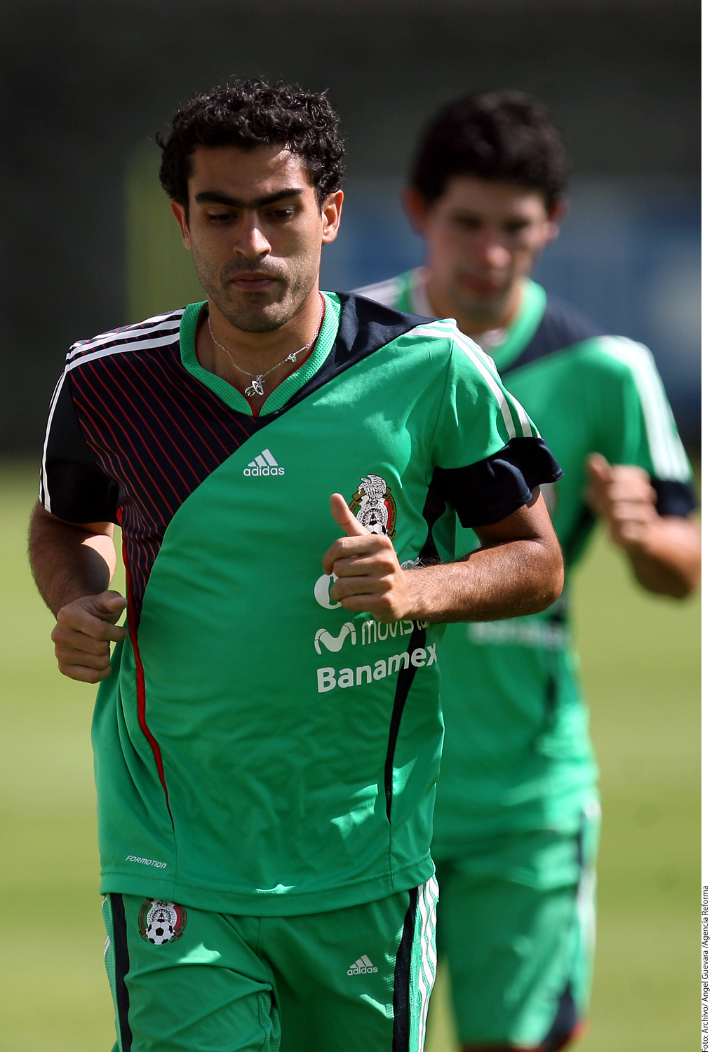 Nery bota como pelota...