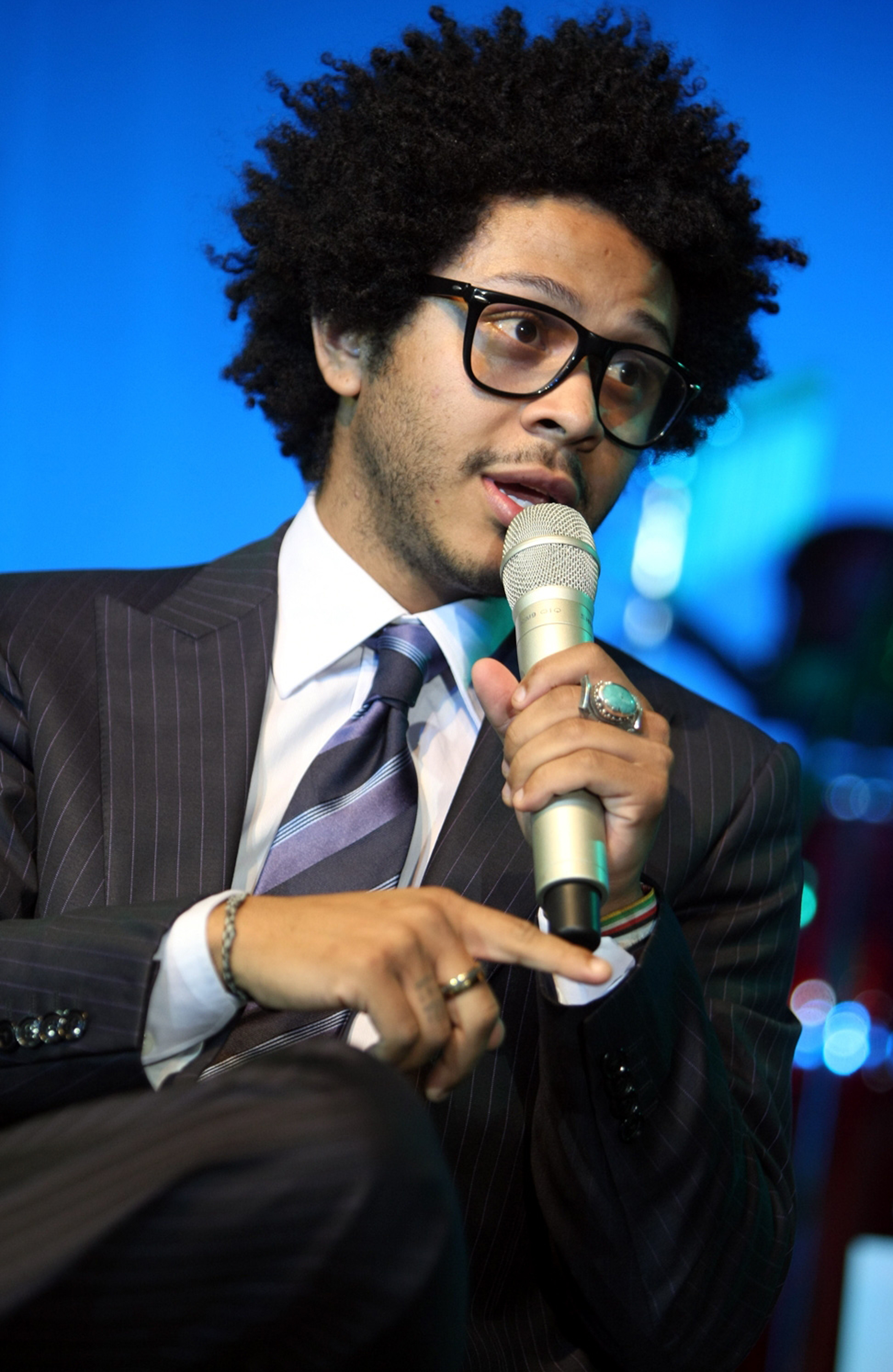 Acude Kalimba a juzgado para diligencias