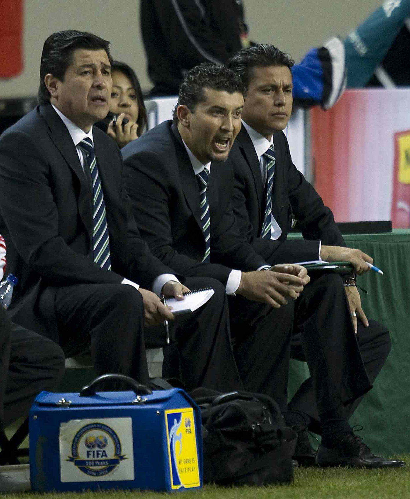 &iquest;A qui&eacute;n le dan pan que llore?