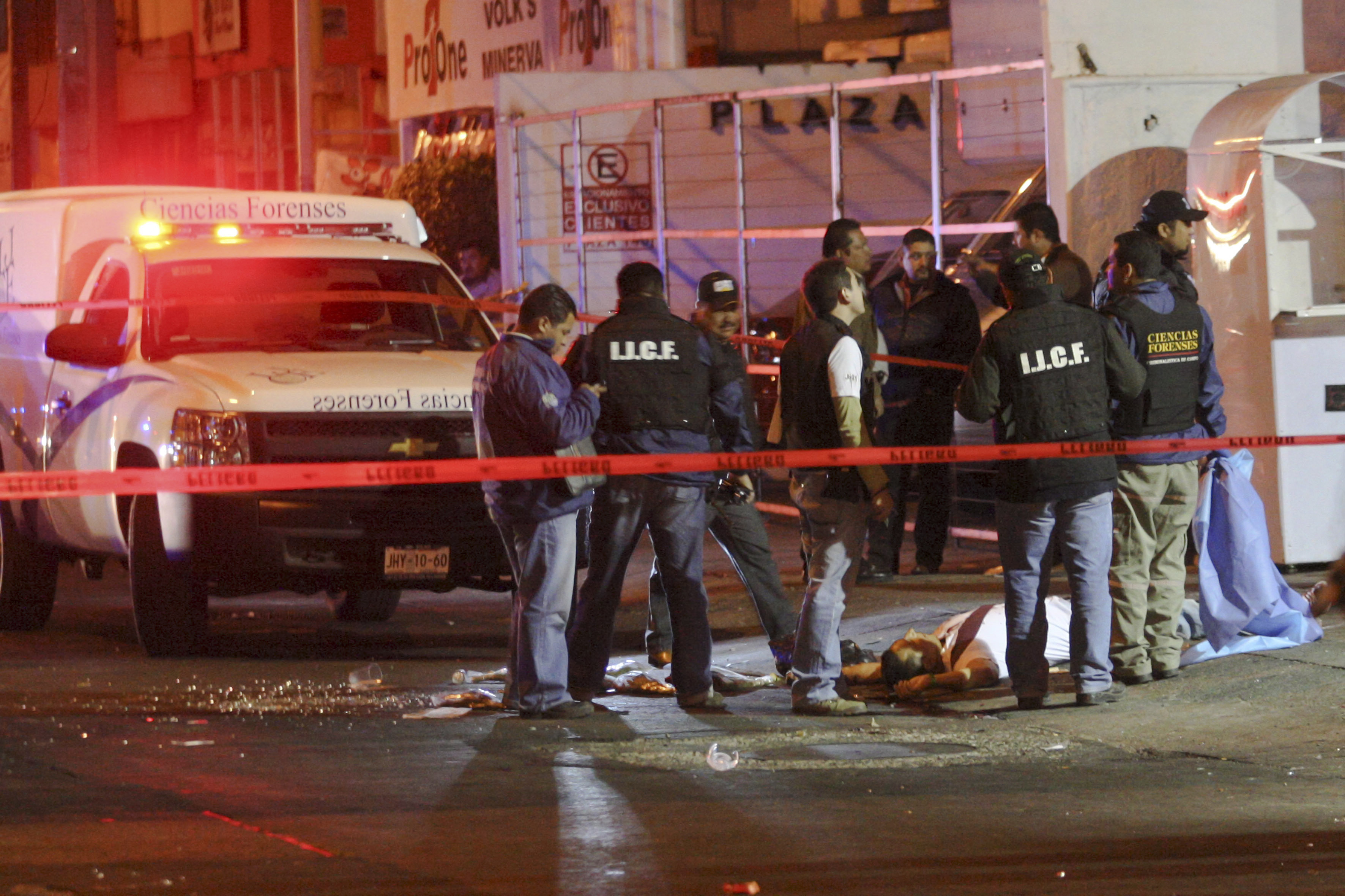 Asesinan a jefe  policial estatal y a 	su esposa en M&eacute;xico.