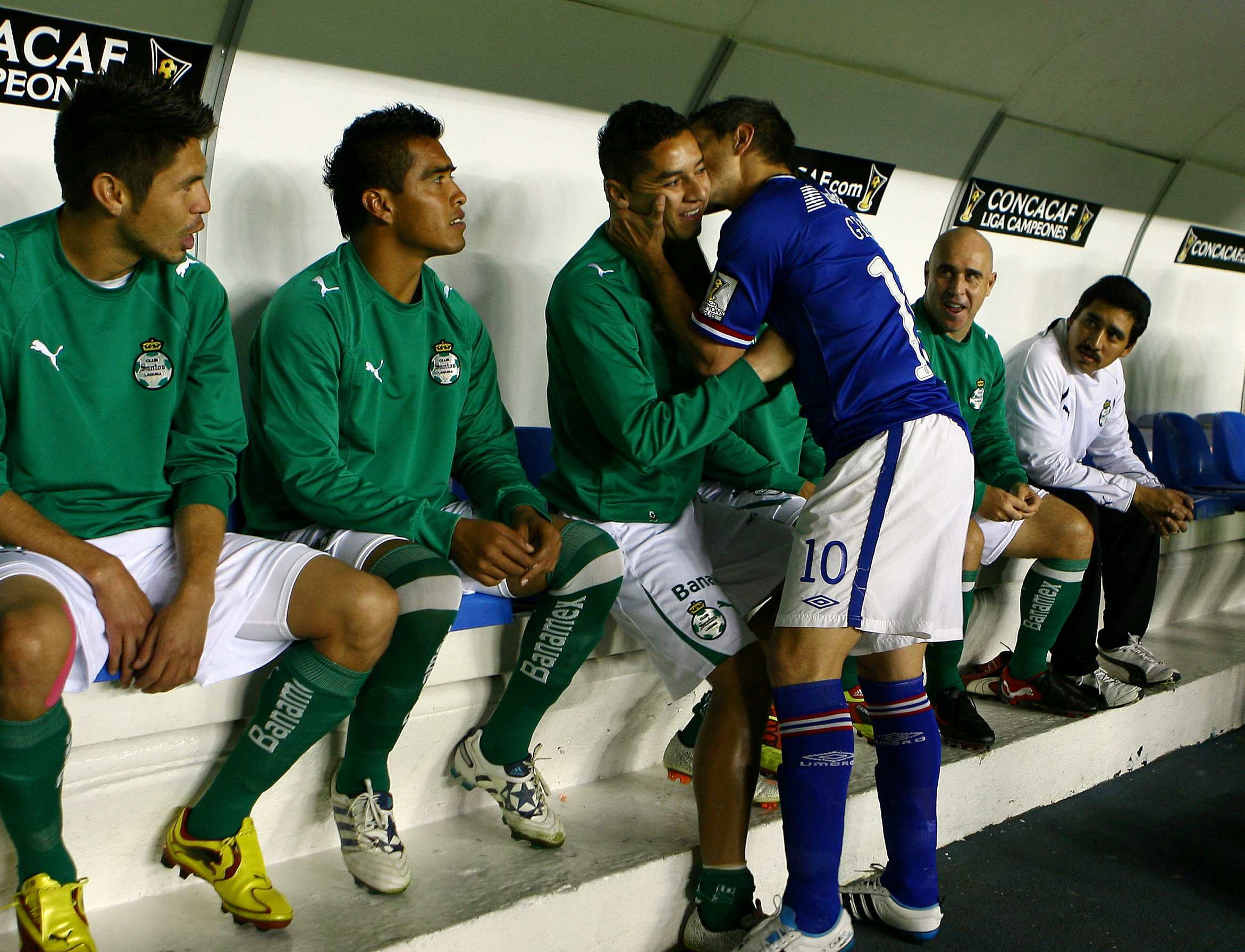 Cruz Azul arranc&oacute; bien