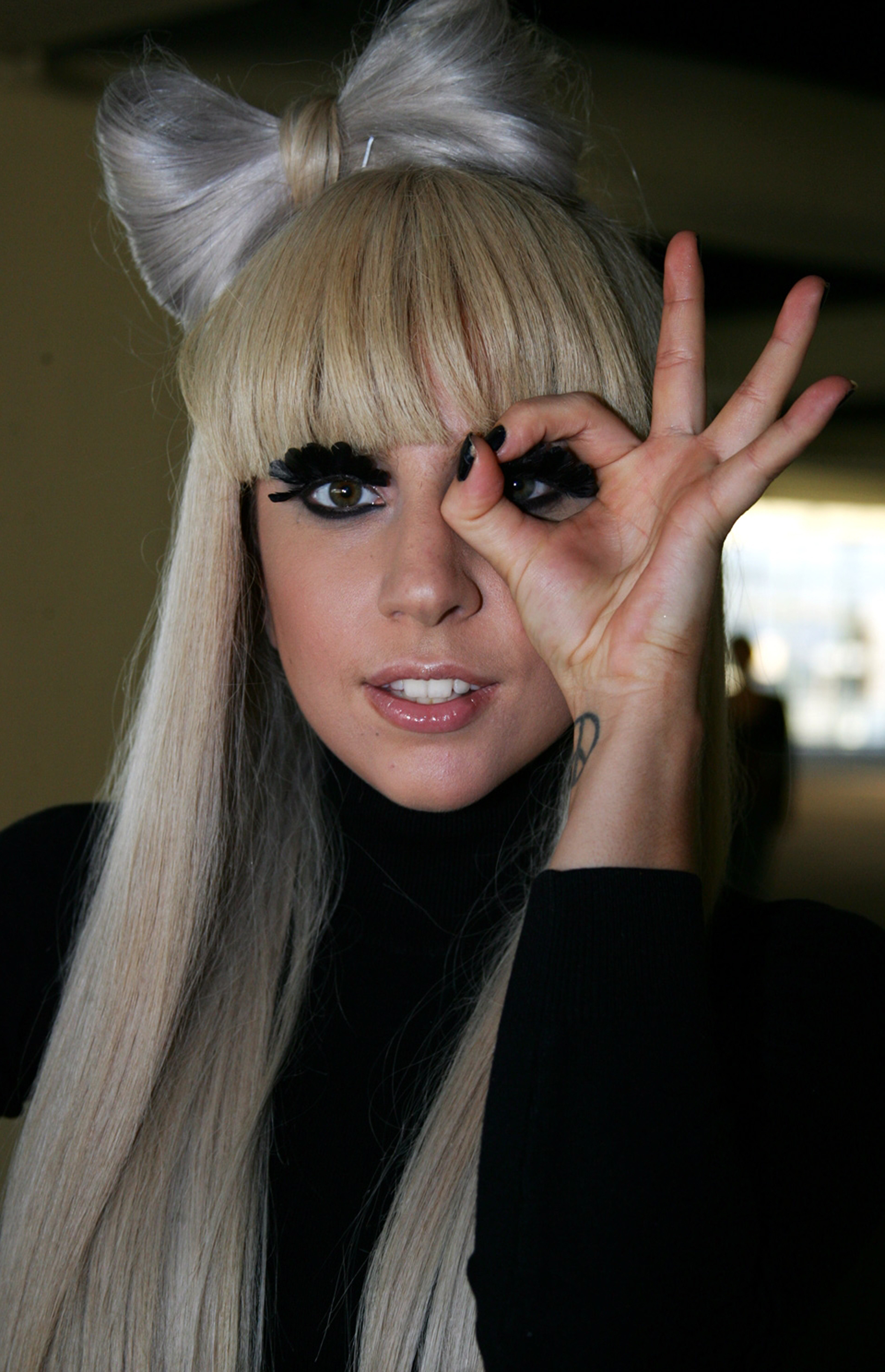 Demanda Lady por helado 'Gaga'