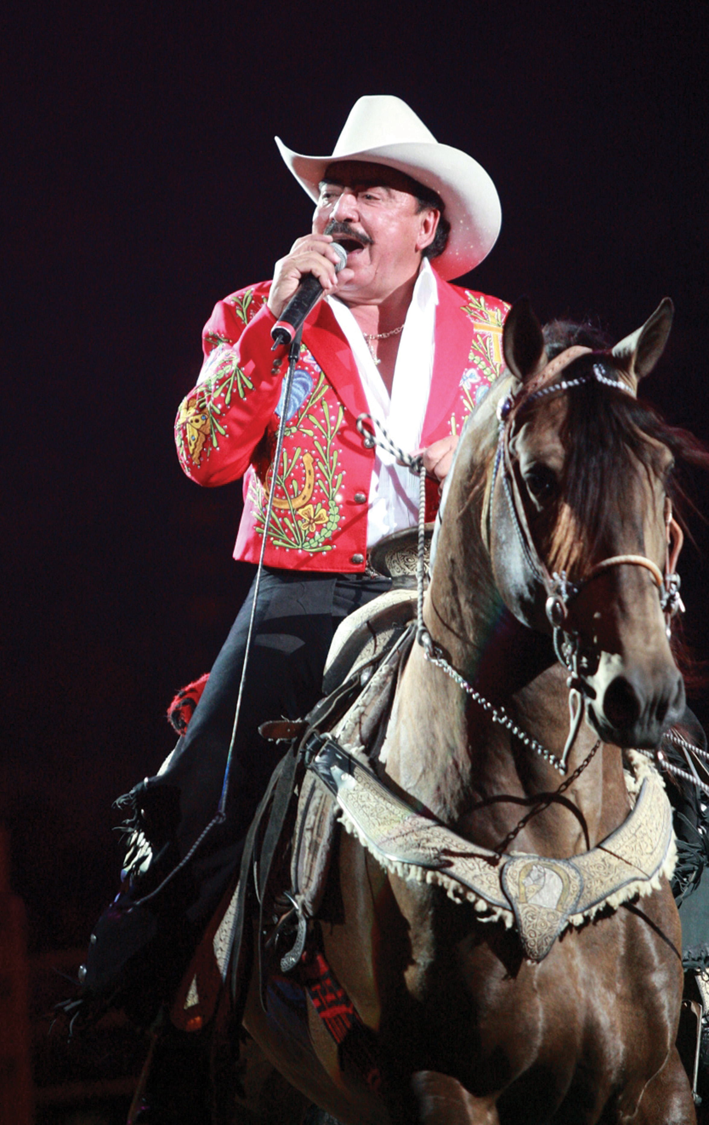 Joan Sebastian deslumbra