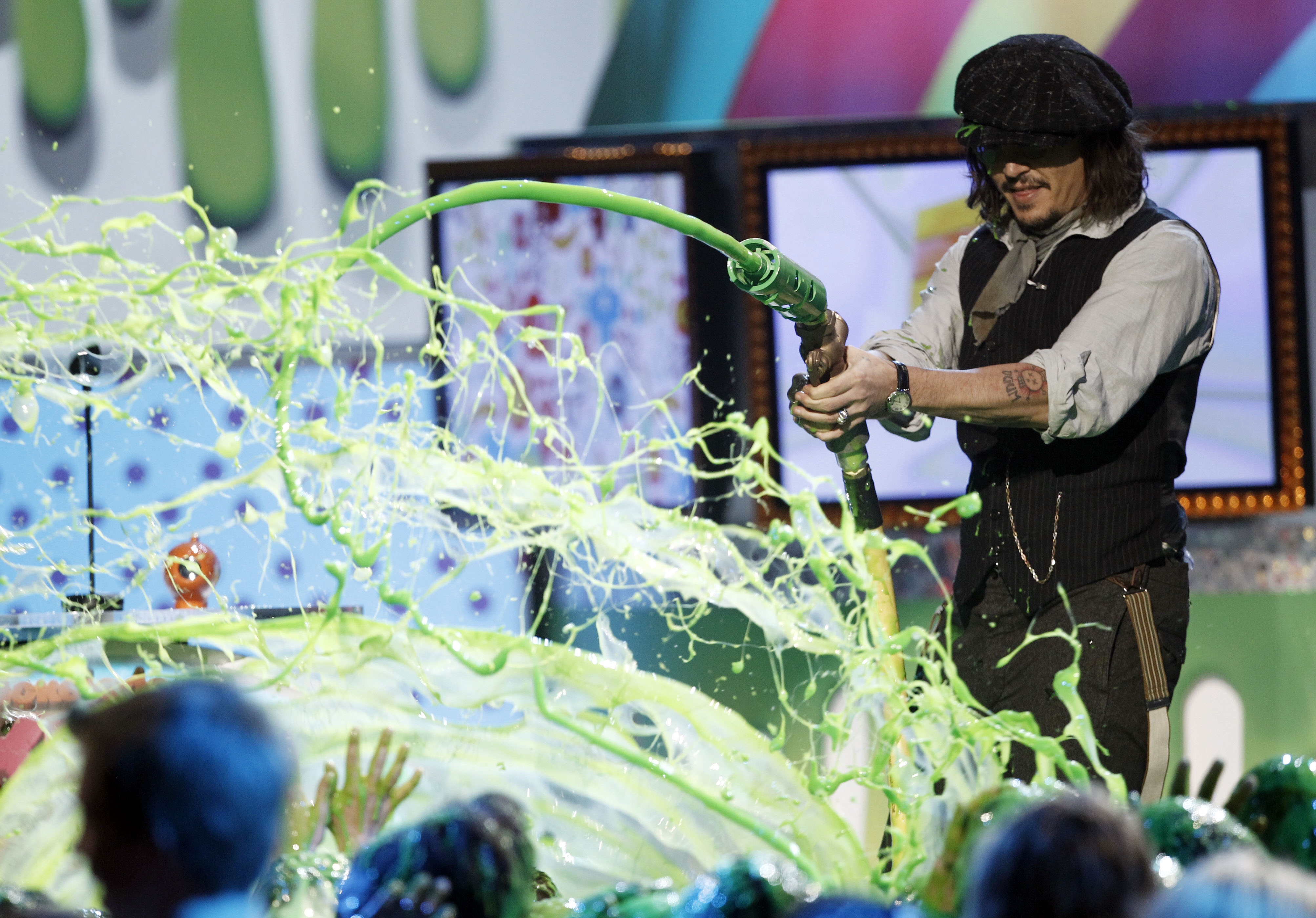 Johnny Depp gana trofeo en los Choice Awards