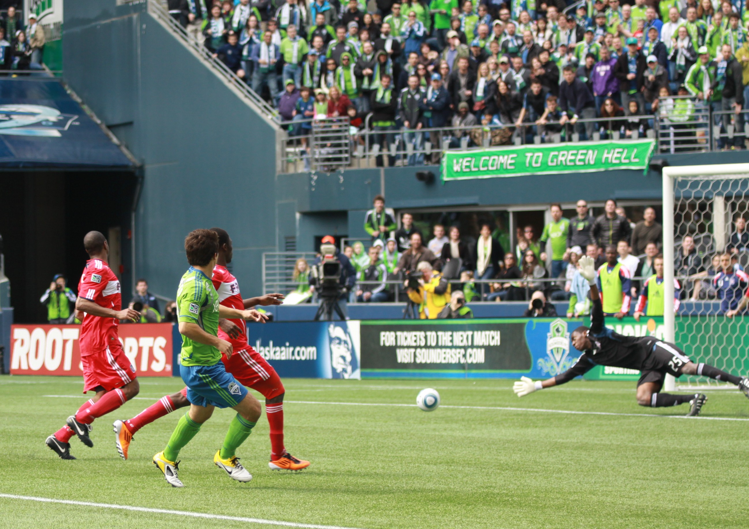 Primera victoria de Sounders