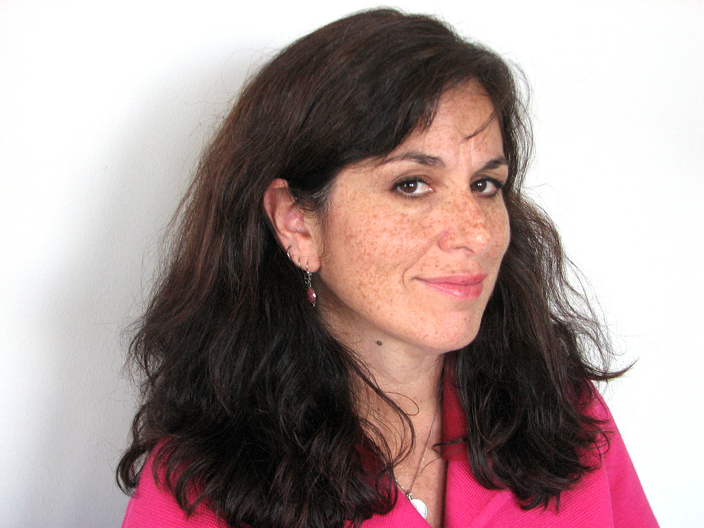 Usar documentos  de otra persona